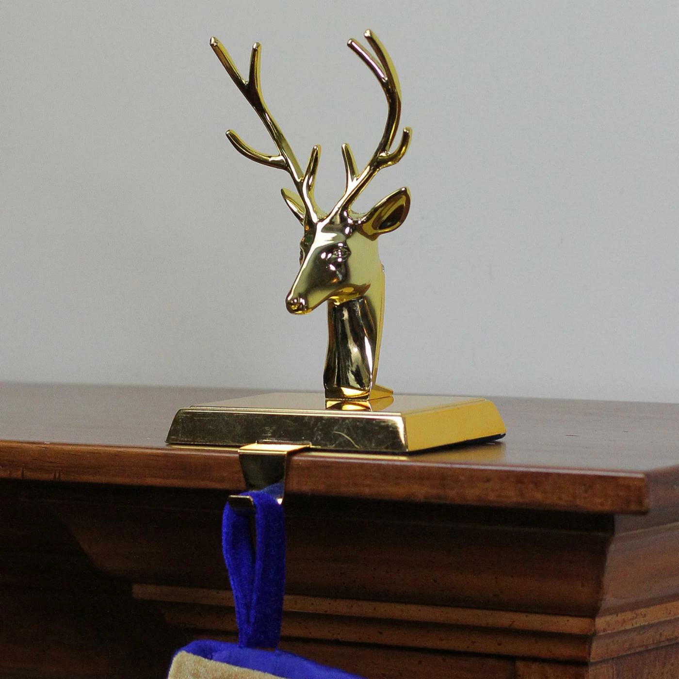 Top 10 π Christmas Stockings & Holders Northlight Metal Deer π Christmas Stocking Holder 𧨠- Image 2